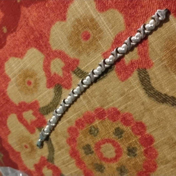 🤗Sold out!Silver Heart & X,S Bracelet💓 - Picture 6 of 7